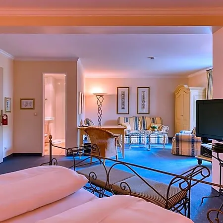 Hotel Alt Vellern 4*