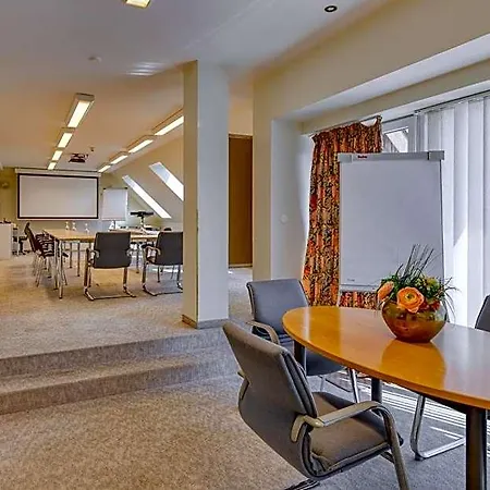 Hotel Alt Vellern 4*