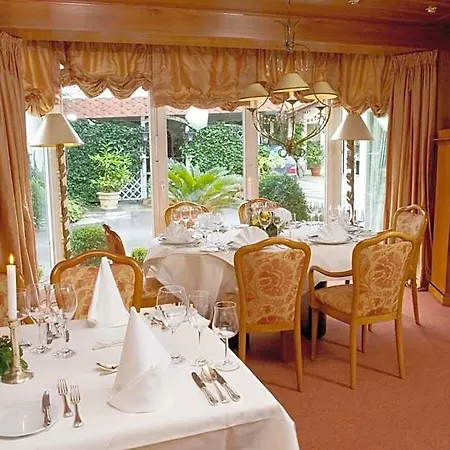 Alt Vellern 4*