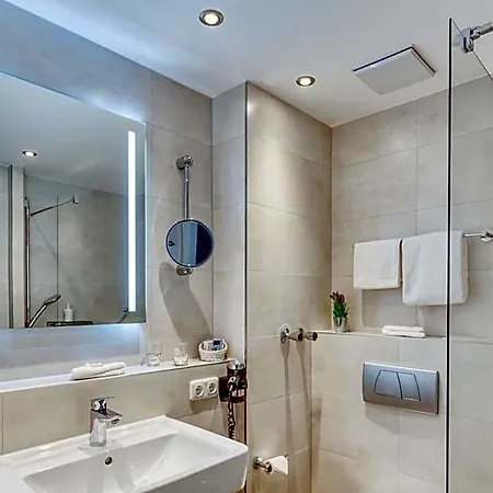 Hotel Alt Vellern 4*